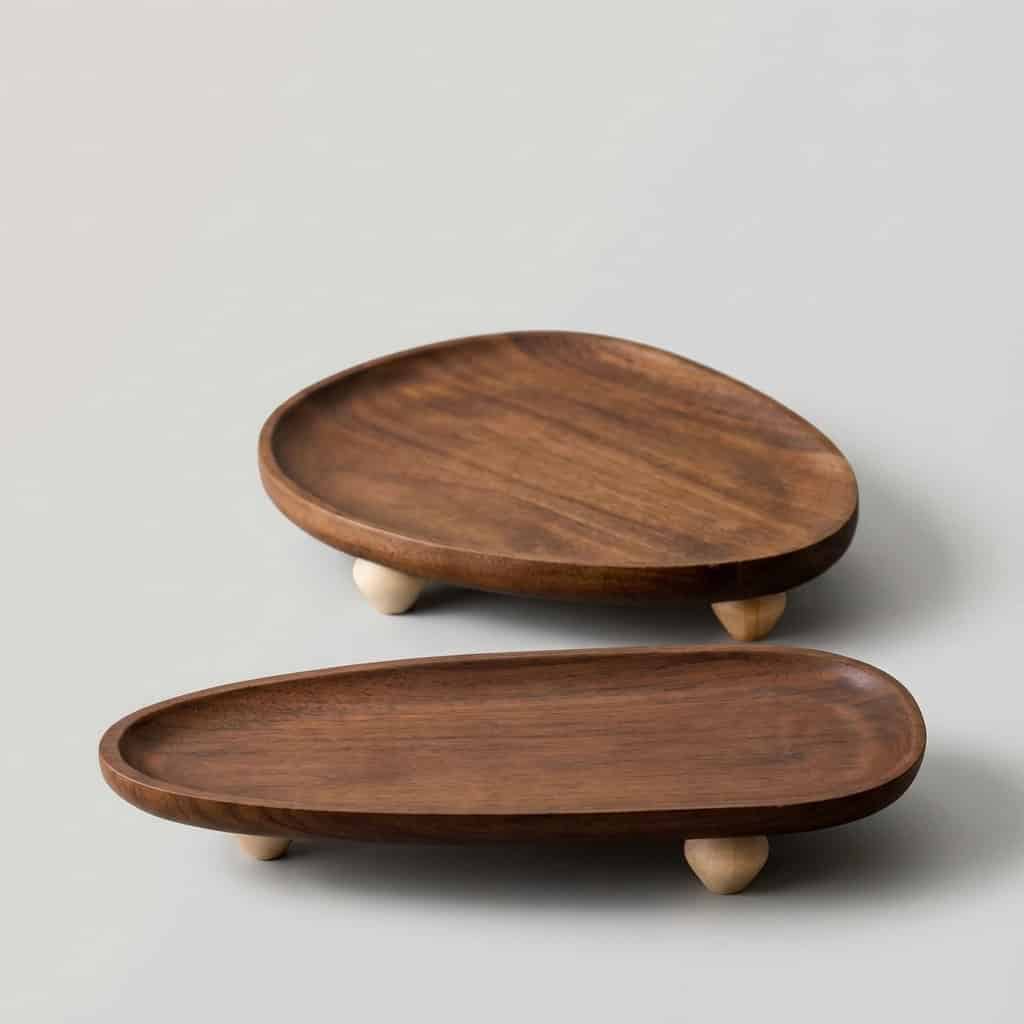 Wholesale Walnut Wood Serving Tray with Legs for Irregular Fruit, Dessert & Storage