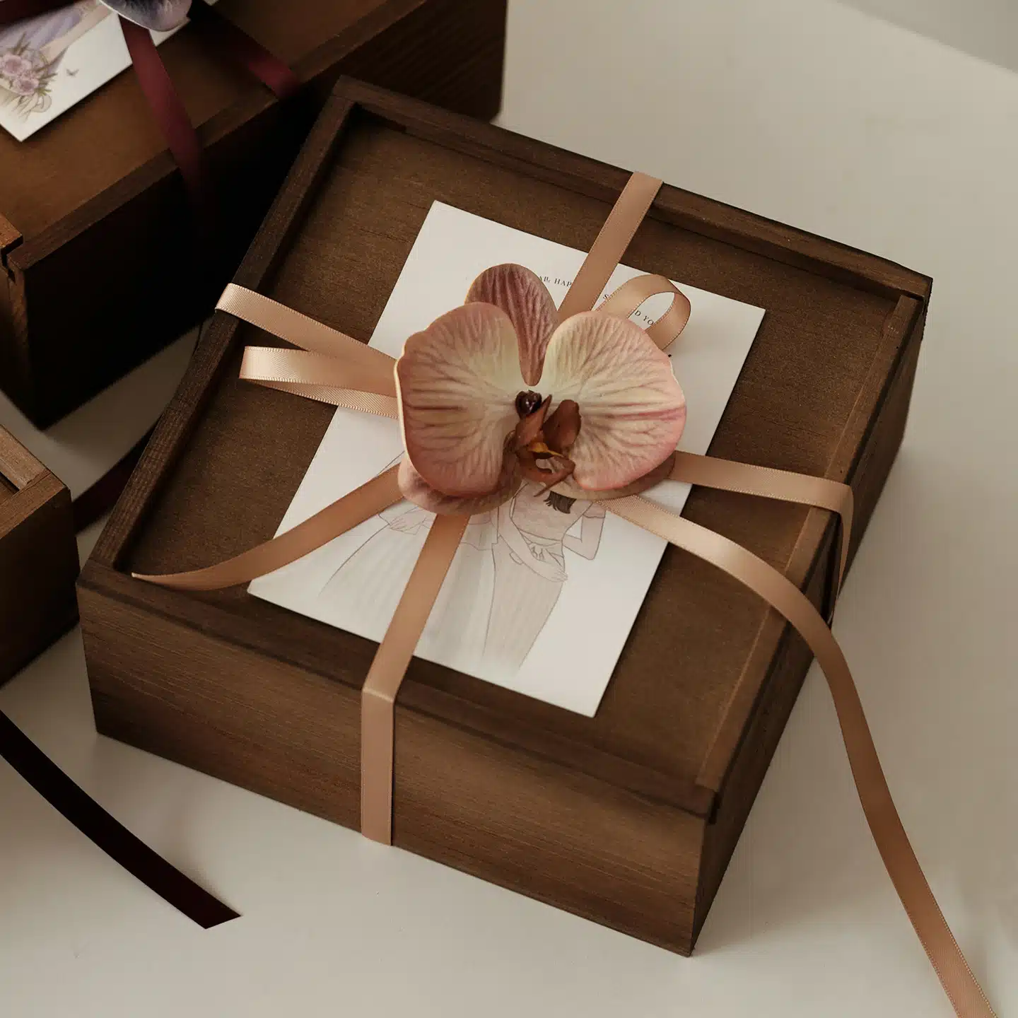 Vintage Solid Wood Sliding Lid Storage Box Custom Distressed Packaging Wholesale