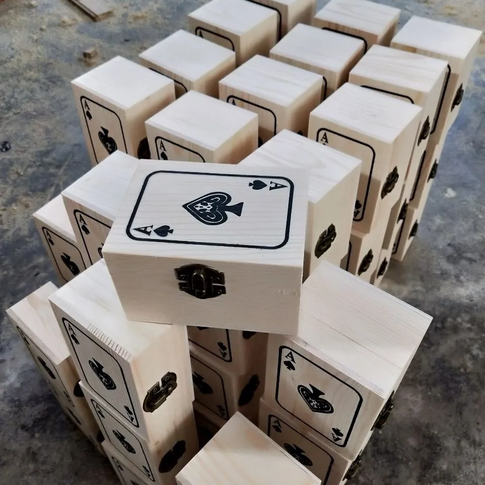 Creative Wooden Playing Card Box — Rectangular Pine Storage with Hinged Lid 3