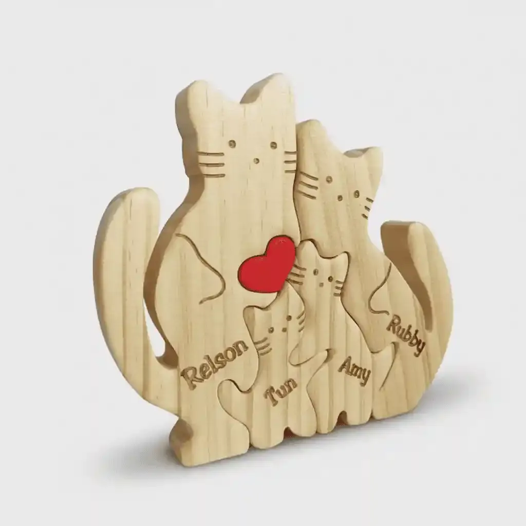 Cute Wooden Cat Family Sculpture – New Year & Christmas Animal Gift Art Ornament