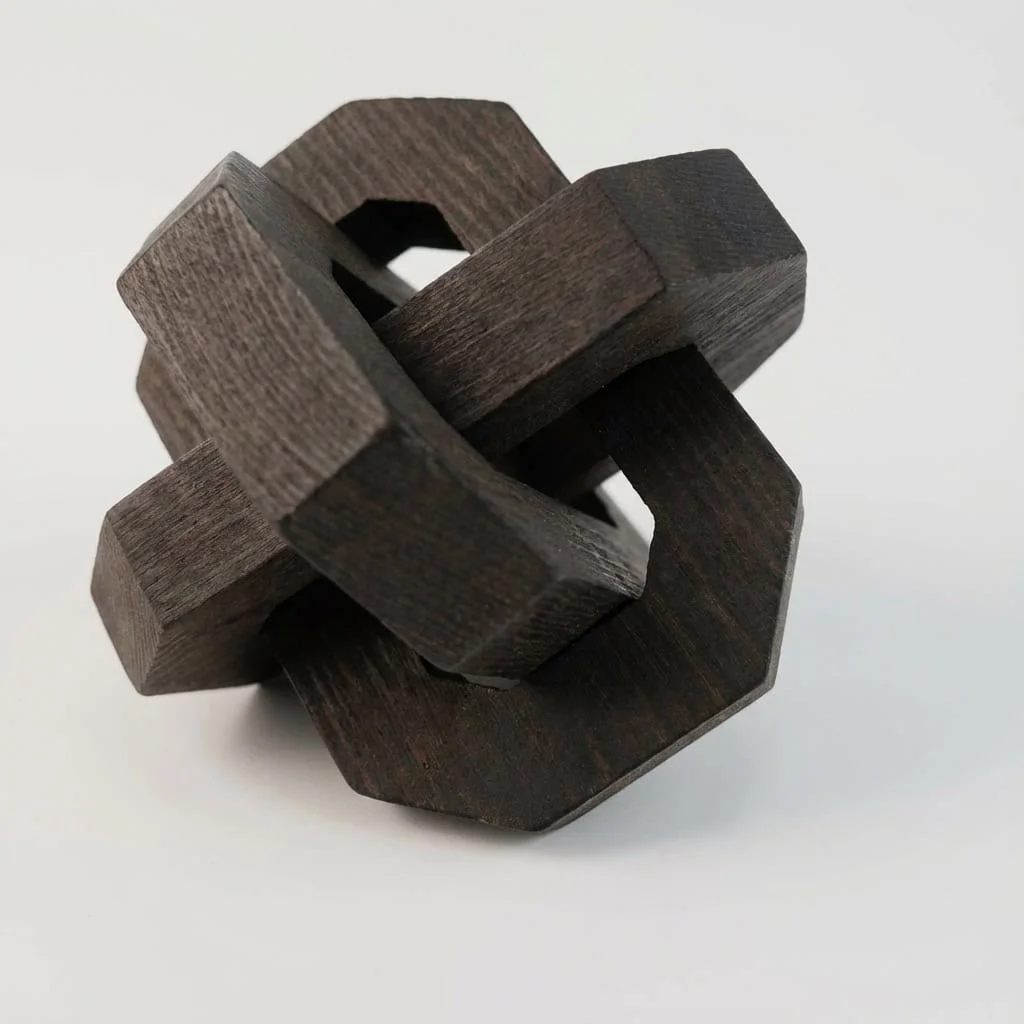 Solid Pine 3-Link Interlocking Knot Decor 3