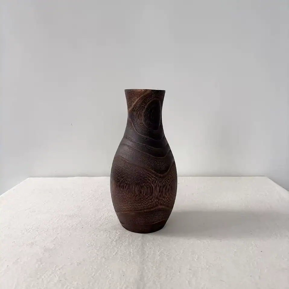 Modern Minimalist Decorative Wooden Vase for Home Decor and Flower Arrangements 2