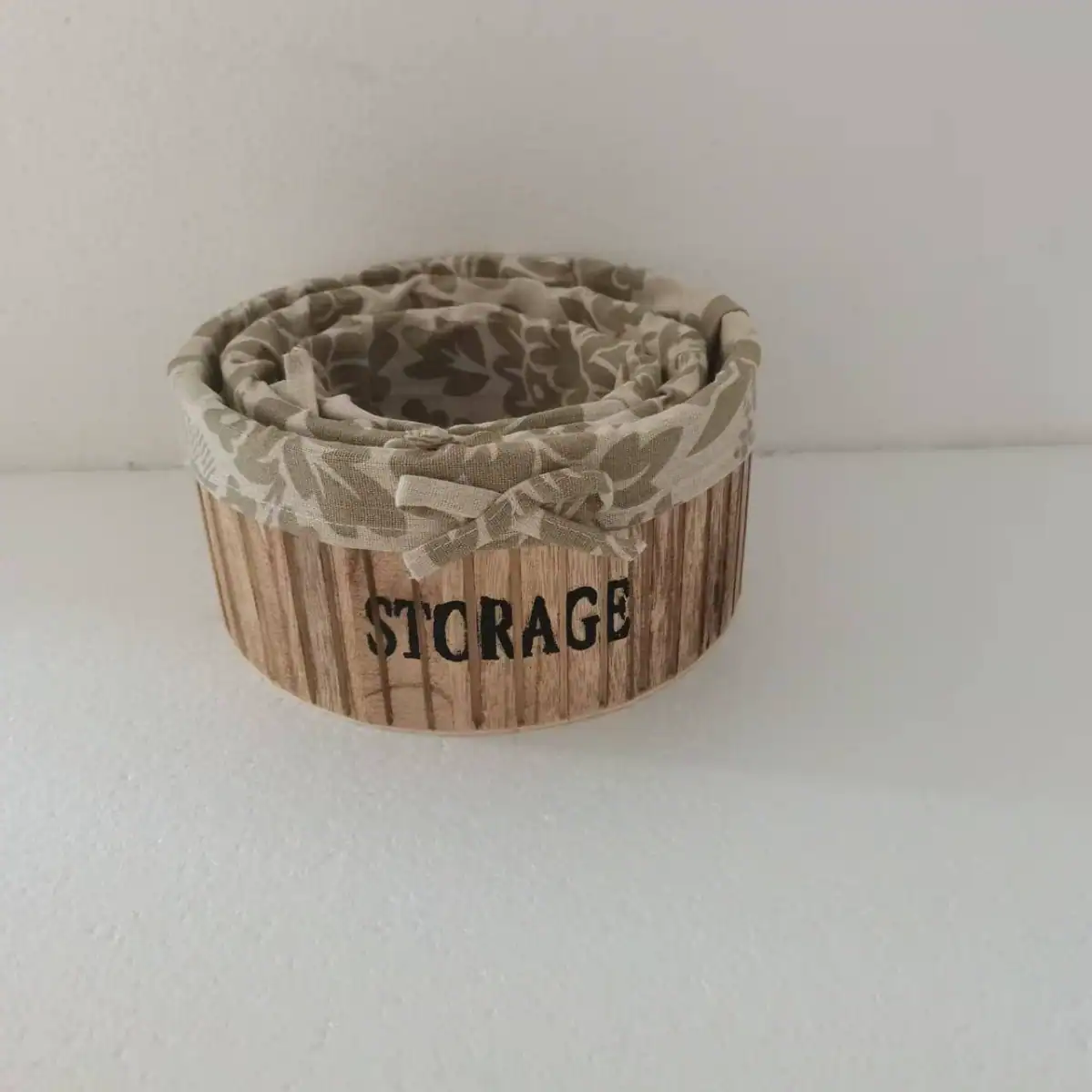 Round Wooden Storage Bins for Supermarket Produce Display and Home Organization 3