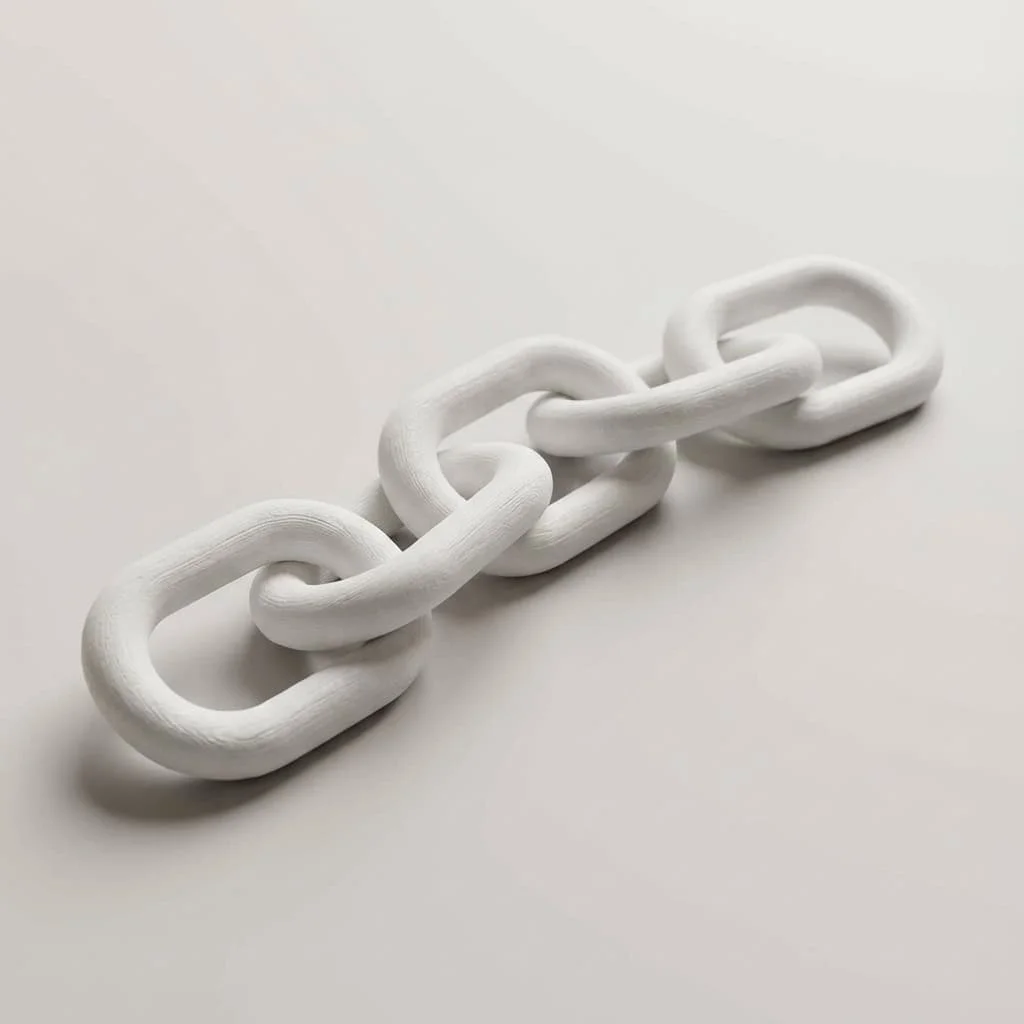 Wooden Chain Link Ornament 3
