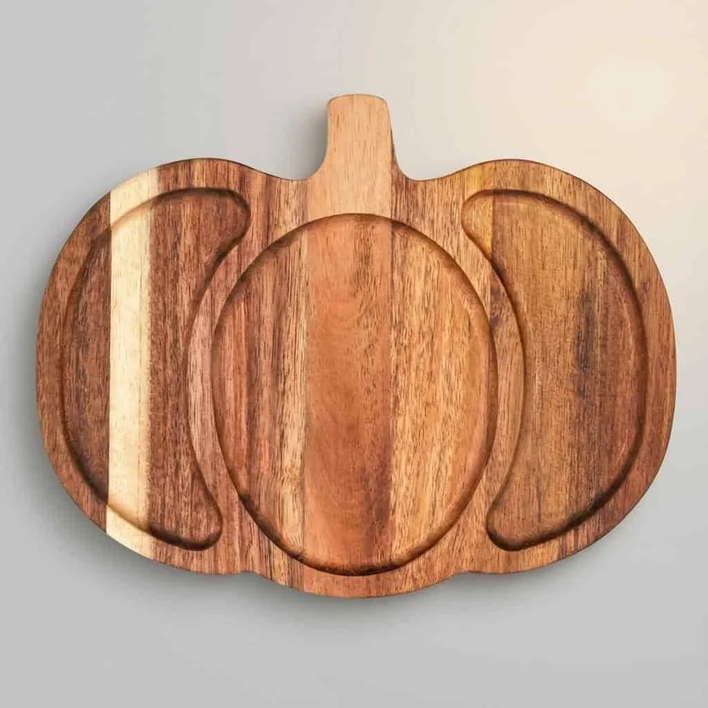 Wooden Pumpkin Serving Board with Handle – Acacia Wood Cutting Board and Decorative Tray