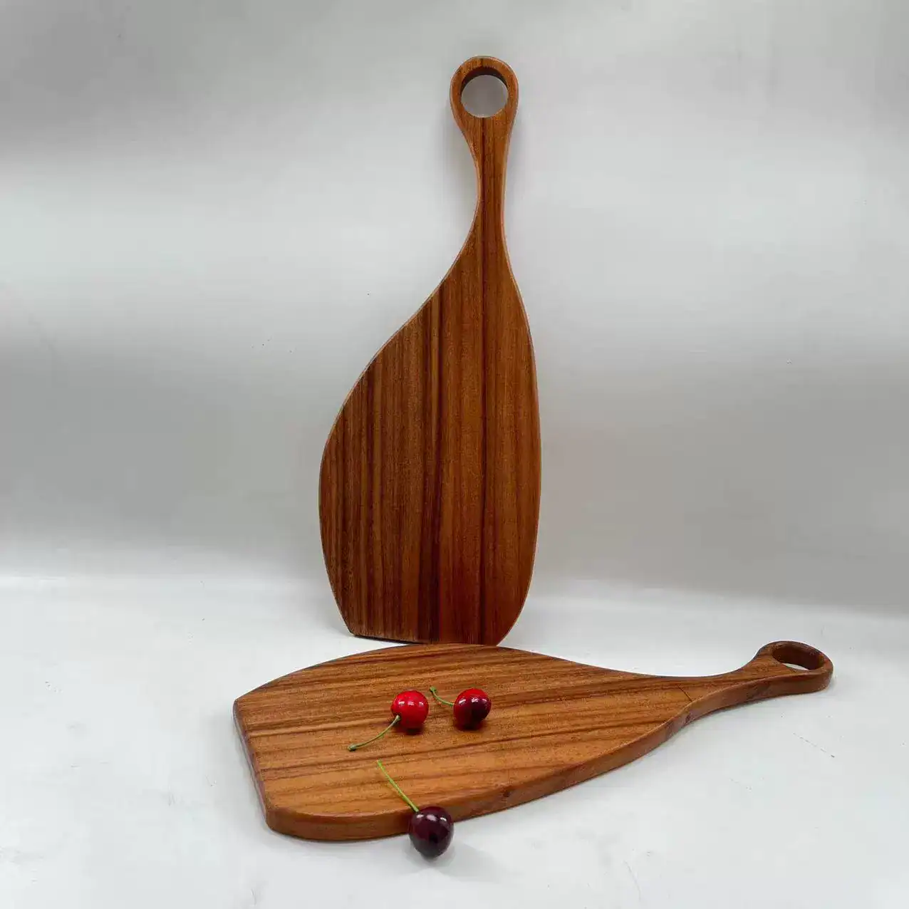 Acacia Wood Paddle Cutting Board 4
