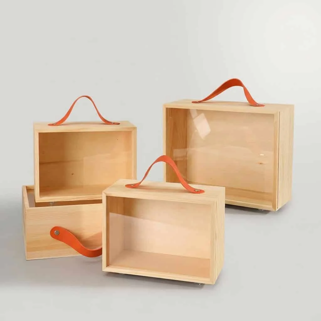 Custom Wooden Presentation Box for Christmas Gifts, Weddings & Corporate Holidays