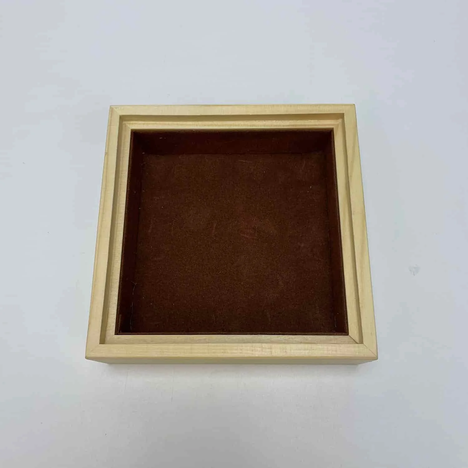Custom Wooden Packaging Boxes with Paper Lids and Dividers 4
