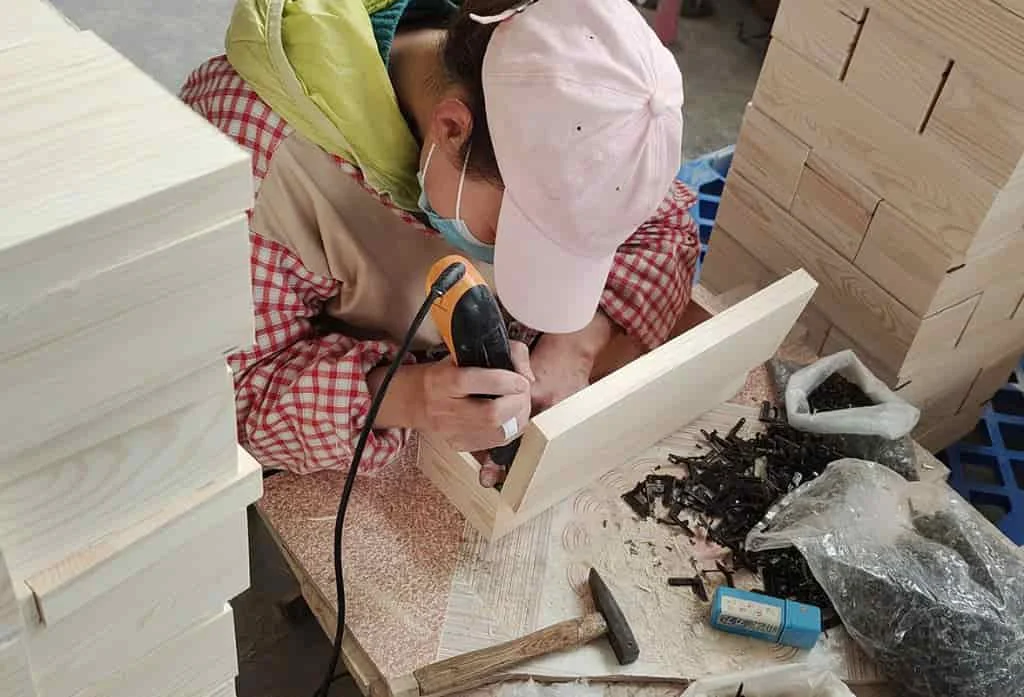 Assembly and hardware installation for wooden boxes and products