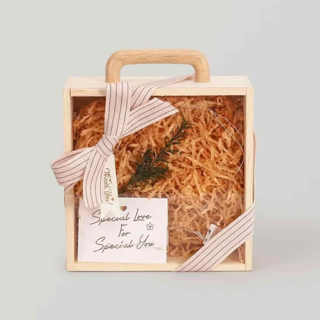 Custom Wooden Handle Gift Boxes with Acrylic Front for Wedding & Event Favors 4