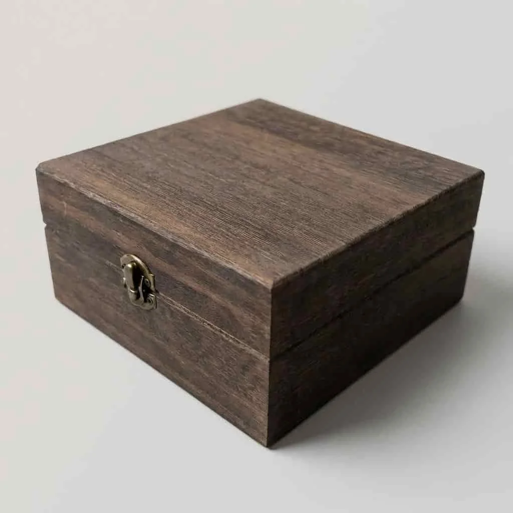 Paulownia Wood Essential Oil Storage Box with 25 Compartments 2