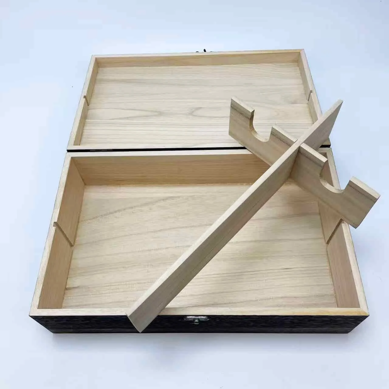 Custom Antique Wooden Wine Box​ – 2 Bottle – Paulownia Wood 3